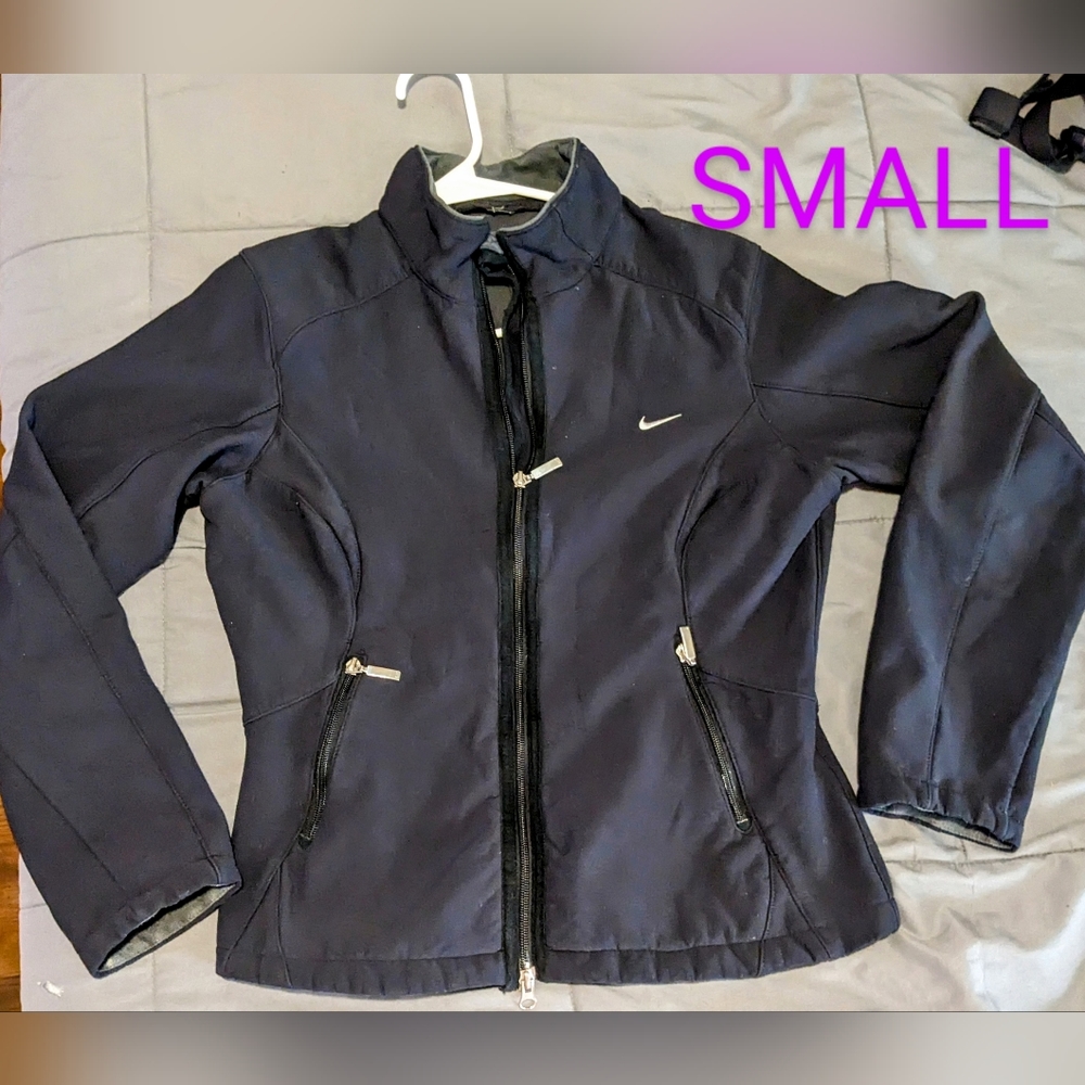 Ladies small NIKE jacket in excellent condition